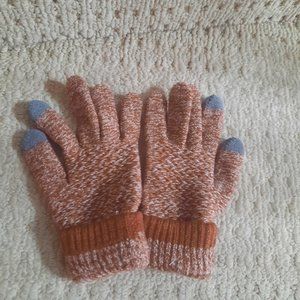 NWOT  BP E-Tip Knit Gloves - One size